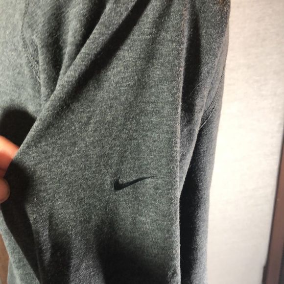 Nike Dri-Fit Size S Uptown Epic Crew Charcoal Grey Pullover Top Women's - Picture 6 of 10
